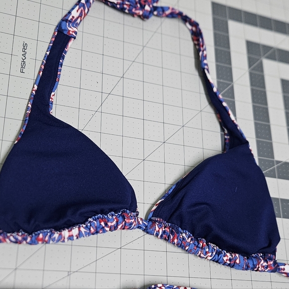 Converse One Star Swim Bikini Top Tie Dye Red White Blue - Picture 7 of 8